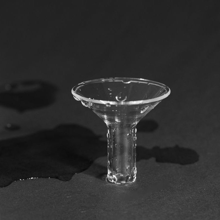GLASS FUNNEL